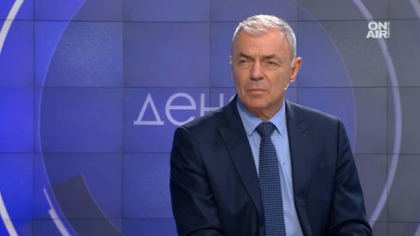 Министър Игнатов за случая "Петрохан": МОН проверява училище "Космос" и учителите