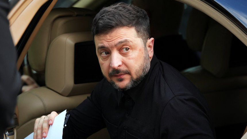 Зеленски: Украйна е в енергийна криза заради атаките на Русия