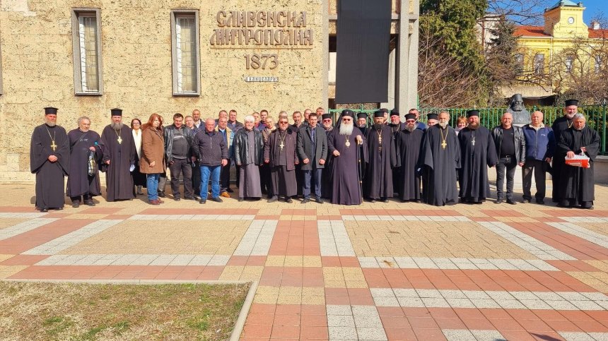 Избират двама кандидати за Сливенски митрополит