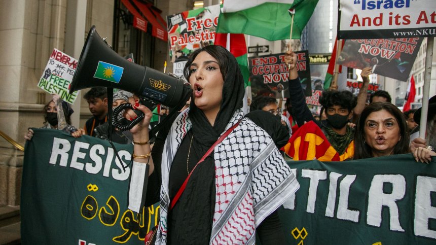 На фона на протест и призив от Белия дом за пауза: Израел атакува безмилостно Ивицата Газа