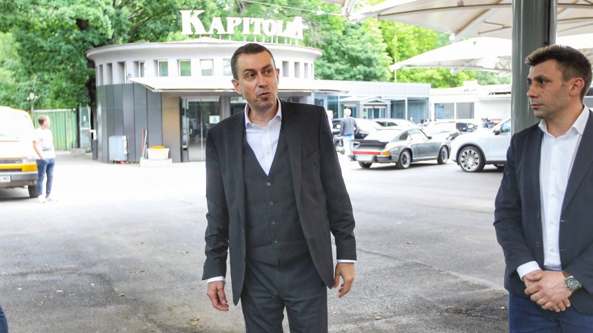 Арх. Здравков: Съдът се грижи за стоката на "Капитолия" и извива ръцете на общината