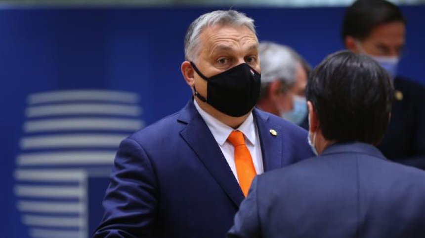 Виктор Орбан оттегли партията си от групата на ЕНП