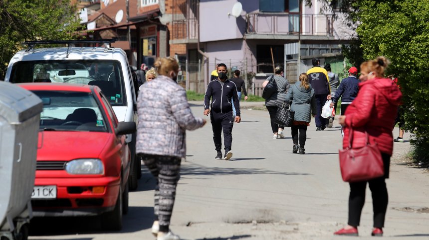 Във "Факултета" монтират първите жилища от контейнери за социално слаби 