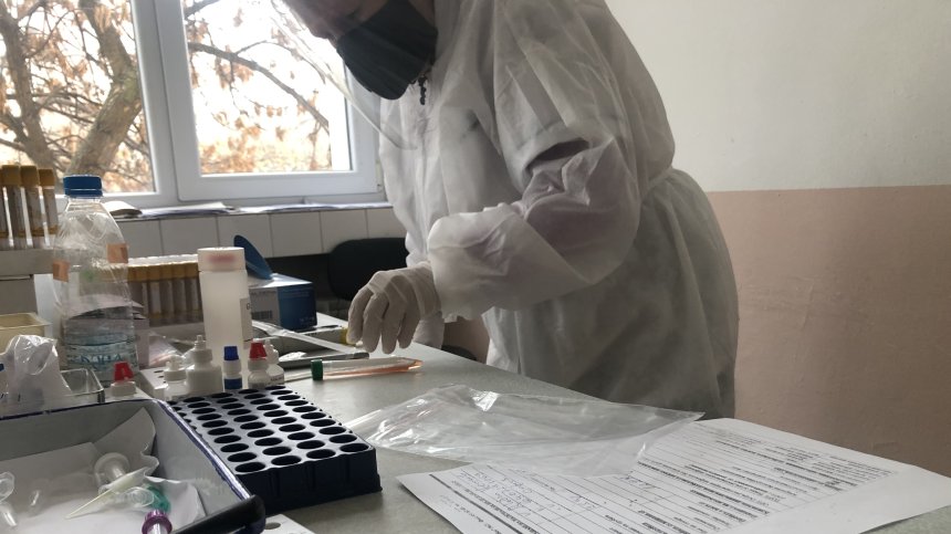 Откриха нов вариант на Ковид-19 в Румъния