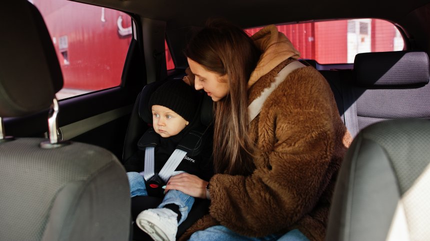 Топ 3 детски столчета за кола през 2025 г.
