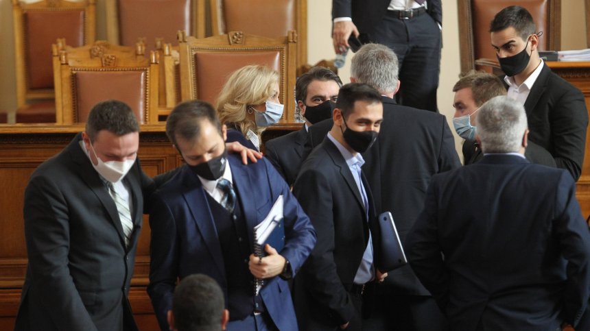 НС заседава извънредно, обсъждат бюджетите на НЗОК и ДОО