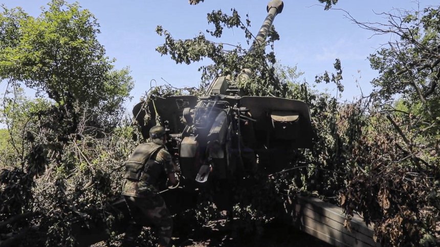 Русия дава $4 000 за копачи на окопи край Курск