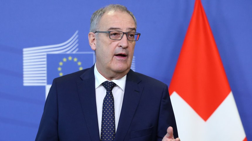Раната от Brexit не е зараснала, а пред ЕС има нов проблем - Швейцария