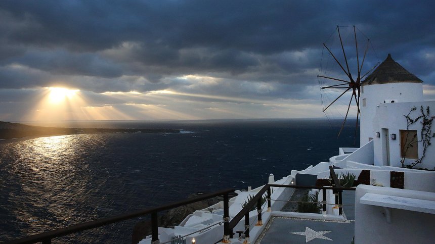 Строги правила в Санторини заради сеизмичен и вулканичен риск