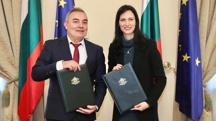 Ще подобряват дейността на Българските културни институти в чужбина