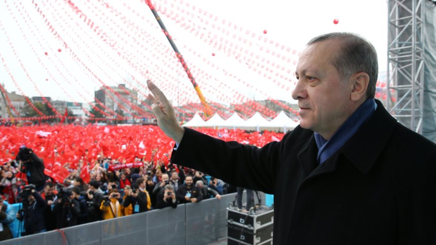 Турция живее в глад, а Ердоган - като султан