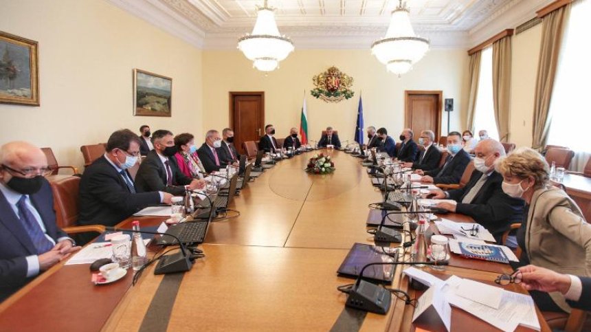 МС определя нов отговорник за борбата с трафика на хора