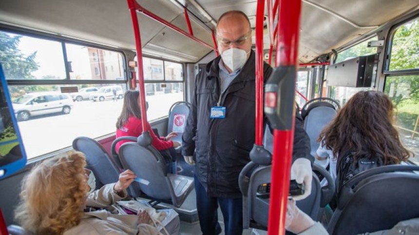 Контрольорите спират да продават билети и започват да глобяват