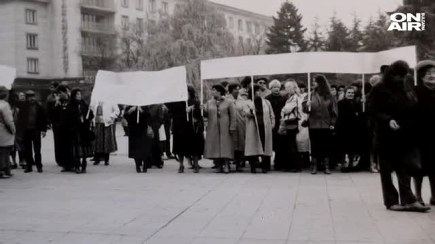 "Историите ON AIR": Спомени с хлор. Русе, 1988