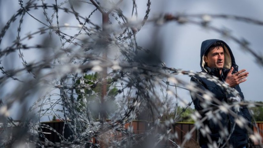 Словения ще разшири оградата по границата си с Хърватия