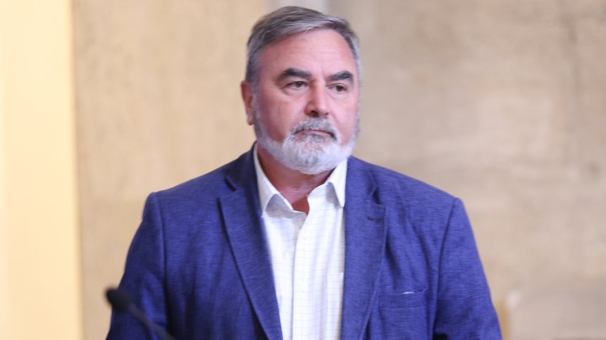 Ваксини срещу менингит няма в аптеките, въпреки старта на имунизацията