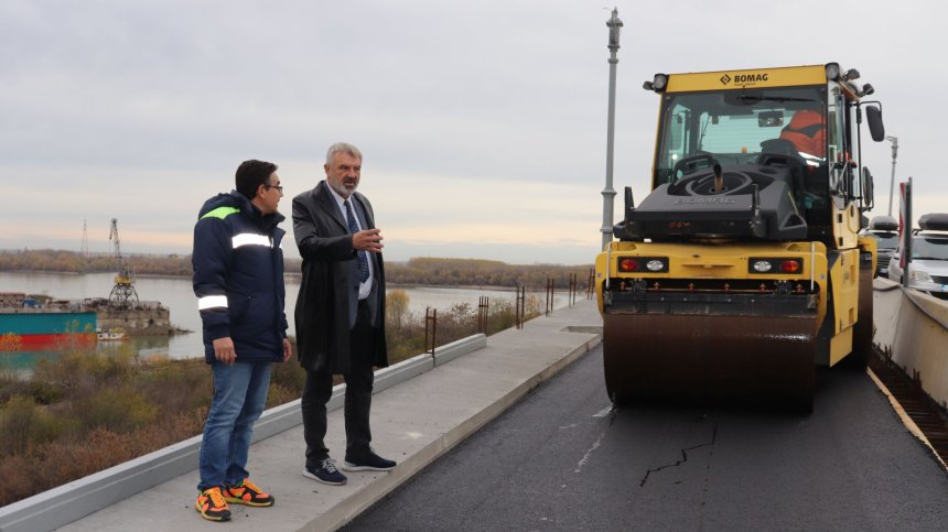 Подновиха ремонта на Дунав мост, засега няма задръствания