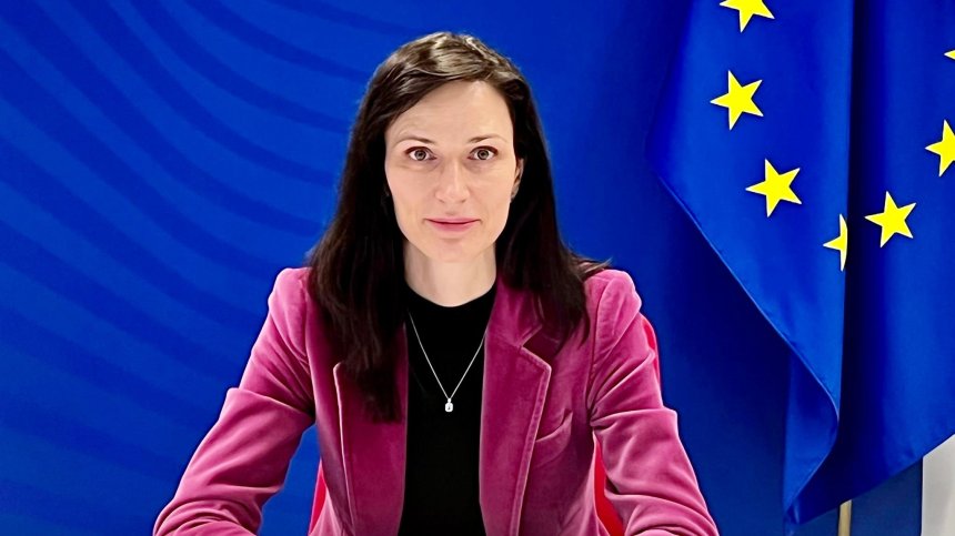 Мария Габриел обяви сериозна подкрепа за образованието на децата от Украйна