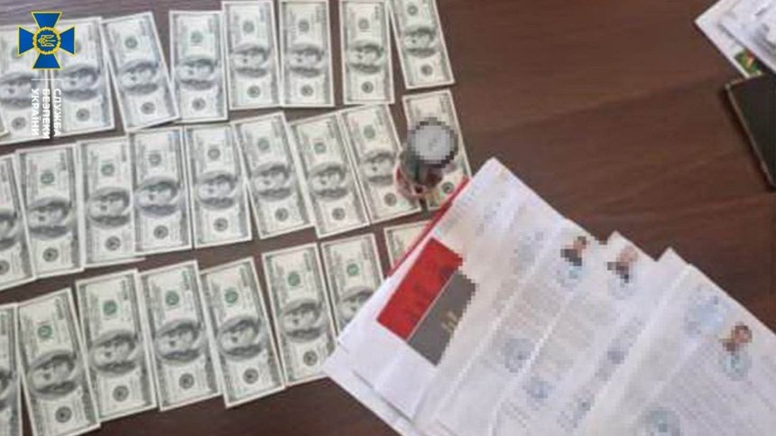 Украинци все по-изобретателни в опитите за бягство от мобилизация