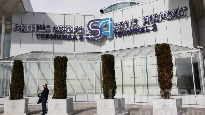 Евакуираните от Газа българи се прибират с различни полети у нас