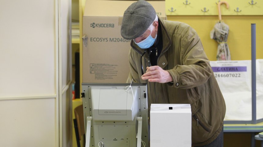 Избори 2021: Общините искат пари от държавата, Борисов предупреди за вота в чужбина