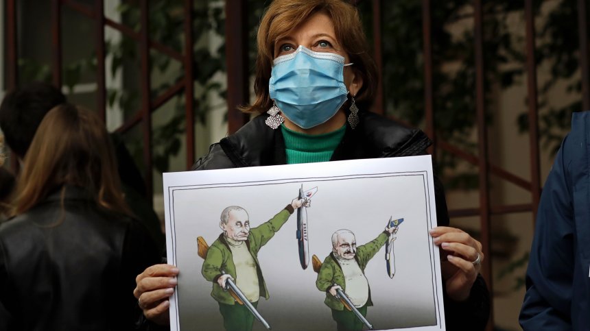 Забраниха на гражданите на Беларус да напускат страната по суша