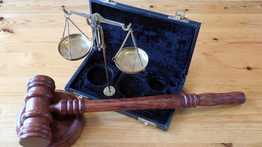 Затвор за 27-годишен, блудствал с непълнолетно момиче в Разград