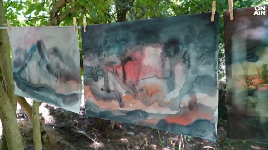 Млади артисти оживиха живописното селце Косарка, останало с едва 50-ина жители