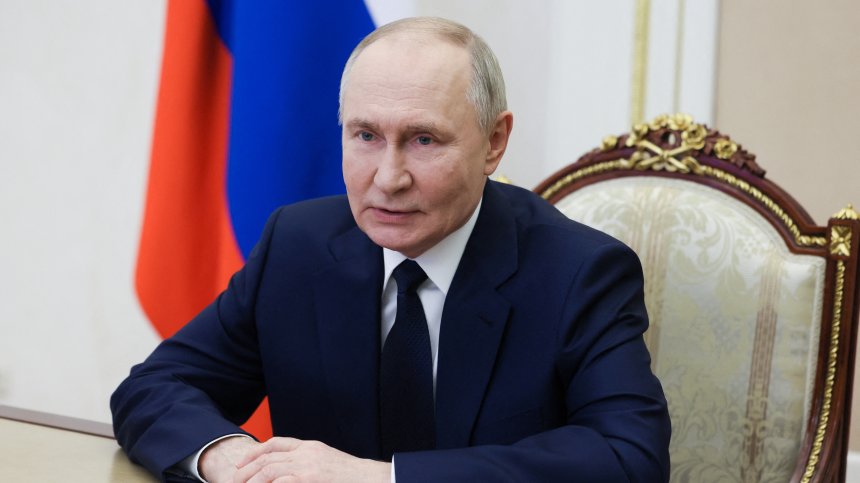 Владимир Путин е готов да обсъди временно примирие в Украйна