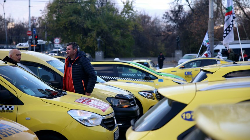 КЗК проверява има ли картел при "Гражданска отговорност"