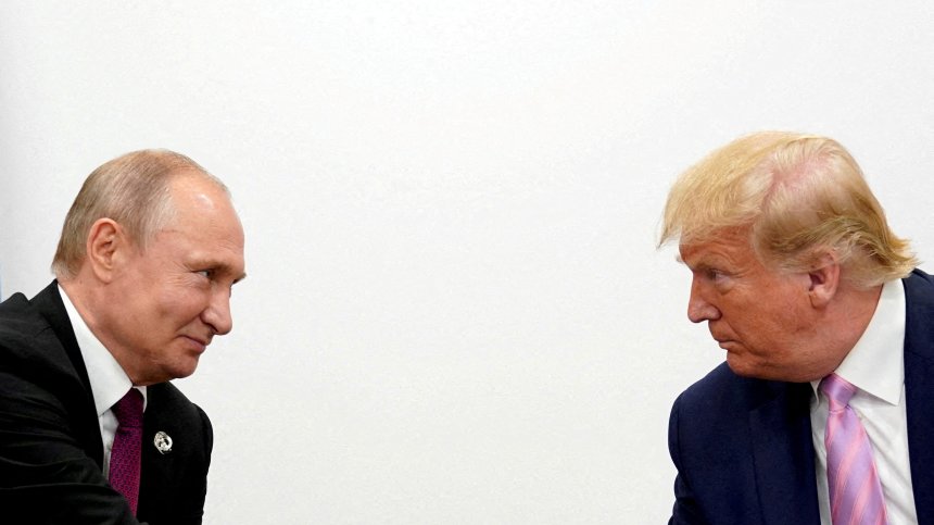 Траен мир, признаване на Крим... Какво обсъдиха Доналд Тръмп и Владимир Путин