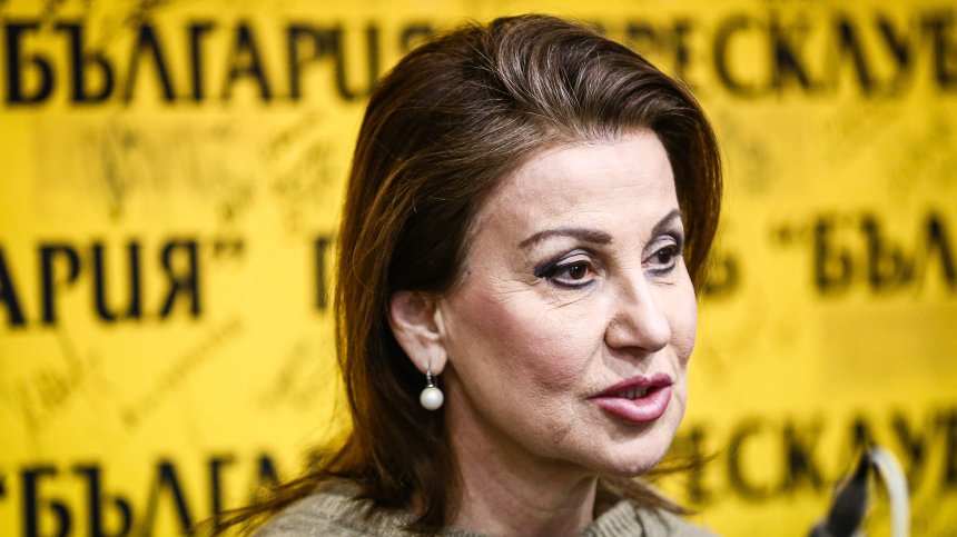 Илиана Раева покани украинските гимнастички да тренират в България
