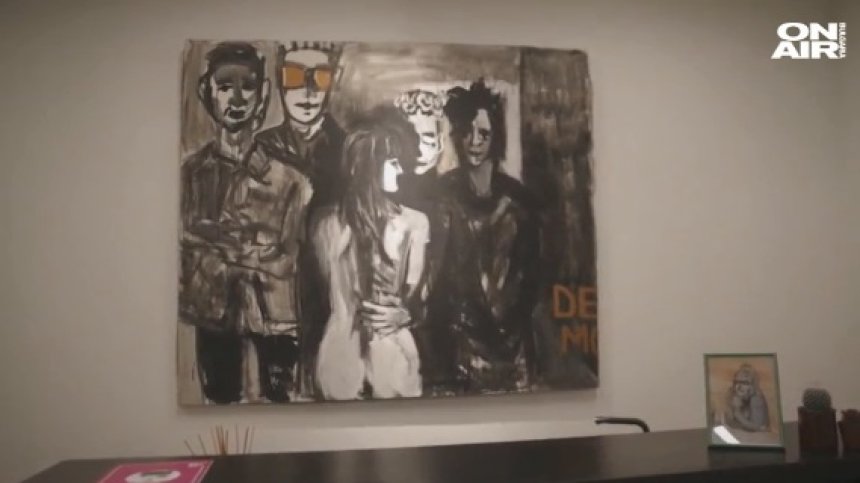 Нестандартната изложба на Нора Ампова "1 милиард секунди" 