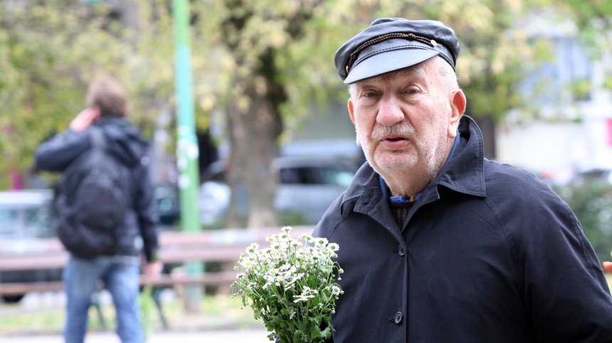 Актьорът Джони Пенков пред "Умно село": Човек се ражда свободен