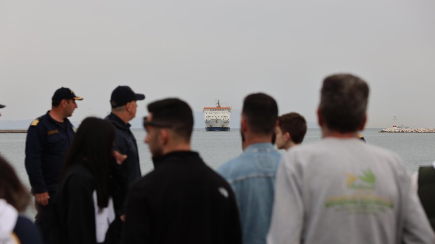 Не тръгвайте към Гърция на 1 май - всичко по море спира за 24 часа