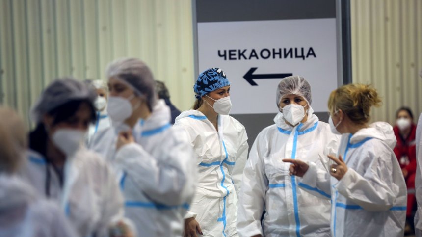 Отново в клас, но срещу два теста за Ковид-19 седмично - ето къде
