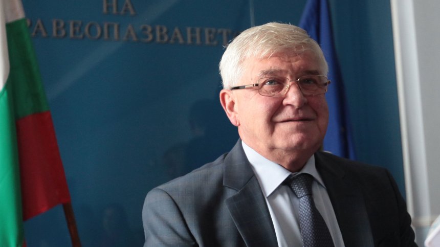 Ананиев издаде заповед, ето за кои държави достъпът е позволен
