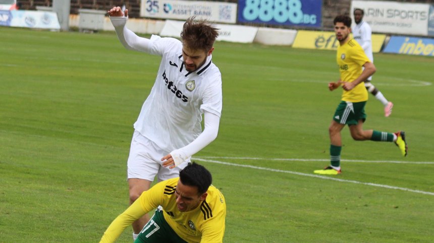 "Славия" удари с 3:1 "Добруджа"