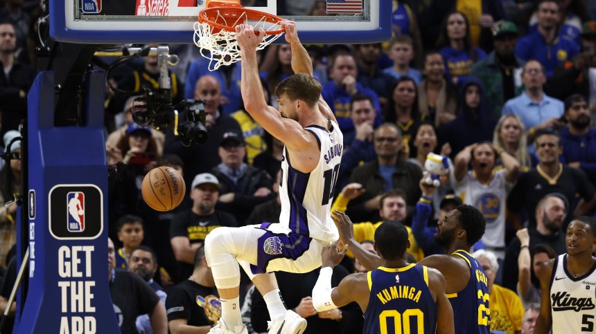 "Сакраменто Кингс" пречупи "Индиана", Везенков пак не игра