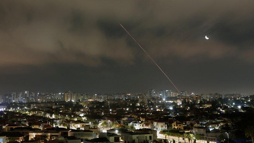 Израел ликвидира ветеран ирански командир