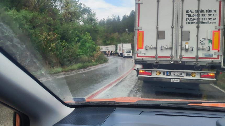 Катастрофа временно затвори за движение Прохода на Републиката