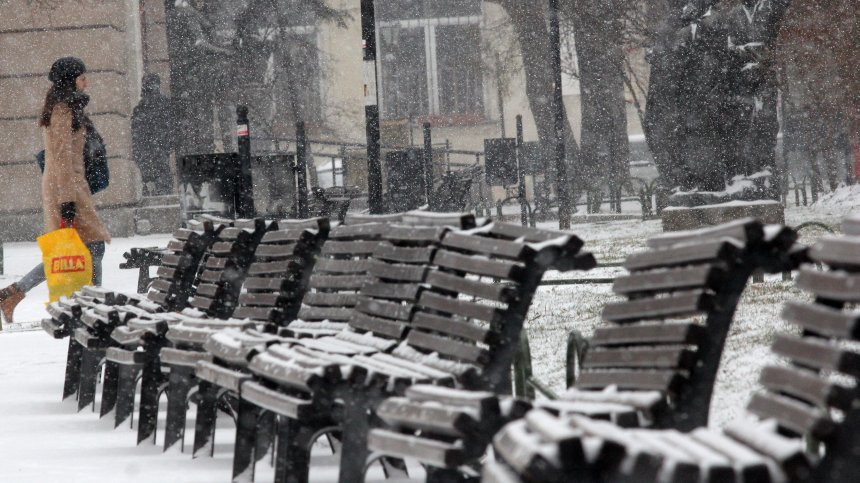 АПИ с апел към шофьорите: Тръгвайте на път с готови за зимни условия автомобили