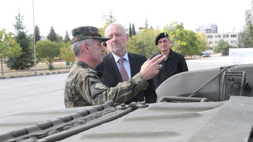 Танк Т-72 е най-мощната бойна платформа на въоръжение в Сухопътните войски