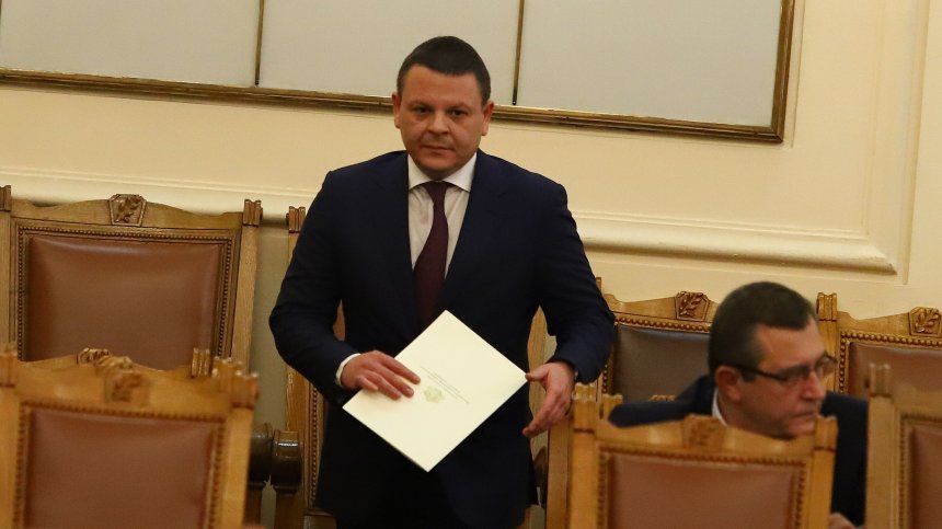 Депутатите с първо заседание за седмицата, изслушват няколко министри