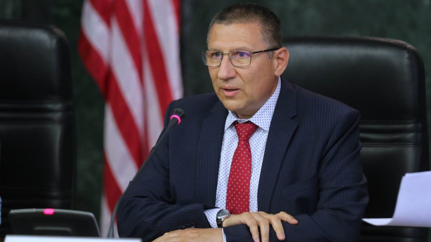 Ще има ли дисциплинарни наказания срещу Сарафов и Русинова?
