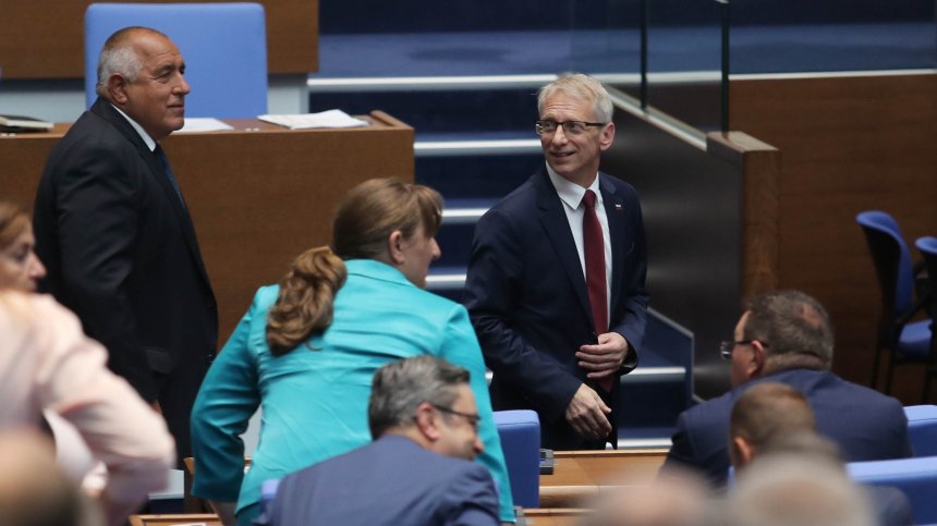 Признанието на Борисов за Алексей Петров разбуни духовете в парламента