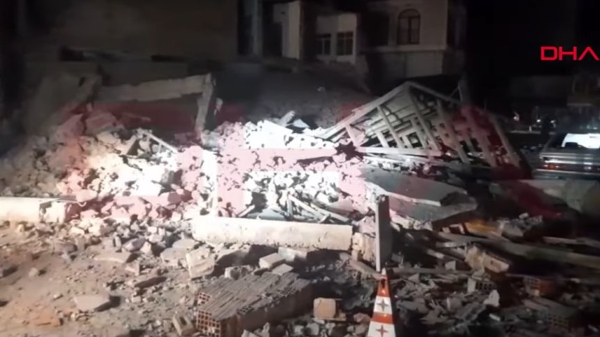 Първи кадри от земетресението в Турция (+ВИДЕО)