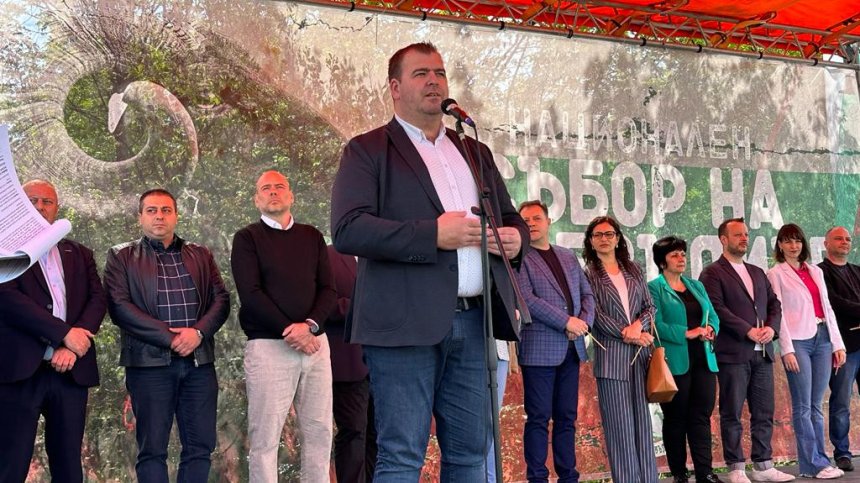 Министър Гечев: 10 млн. евро от ЕС за компенсации за земеделците са малко
