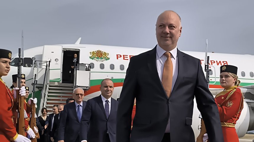 Росен Желязков подписва важни документи в Черна гора