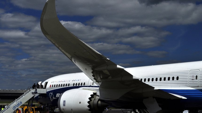 Икономична класа става по-компактна: Flightglobal